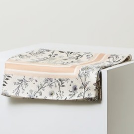 Hazzys (광주신세계)25SS핑크 플라워프린트 실크 스카프 HISC5E370P2 (Gwangju Shinsegae) 25SS Pink Flower Print Silk Scarf HISC5E370P2