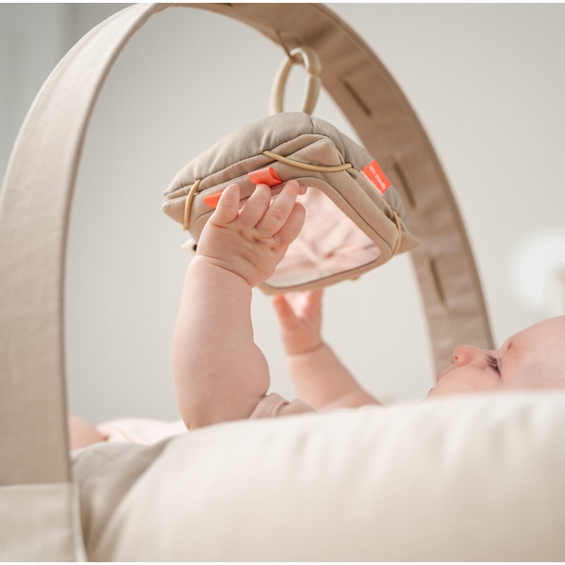 Done by Deer Baby Contrast Card Holder Deer Friends Sand