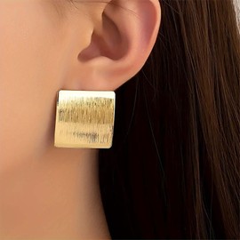 Iaceble Vintage Big Square Stud Earrings Gold Square Earrings Metal Square Stud Earrings Exaggerated Geometric Earrings Jewelry for Women