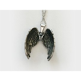 Alas de Angel en Acero inoxidable 304 para mujer. Con cadena tejida de acero inoxidable. Elegante y de alta calidad.