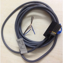 OMRON TL-W5MC12M Flat Type Proximity Sensor TL-W Type