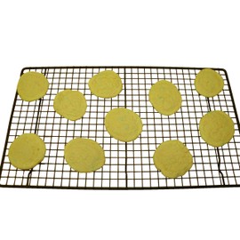 Southern Homewares Large 18" Rack for Cooling Cookies and Breads Don’t Burn The Bottom Huge Counter Top Cooling Rack