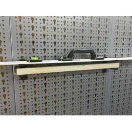 Ablage Lineal Wasserwaage Halterung für Lochwand passend für Küpper Lochwand und Eurolochung 45 mm Eurolochwand - Alle Lochwände - Systemhalter - Lochwand Zubehör Haken