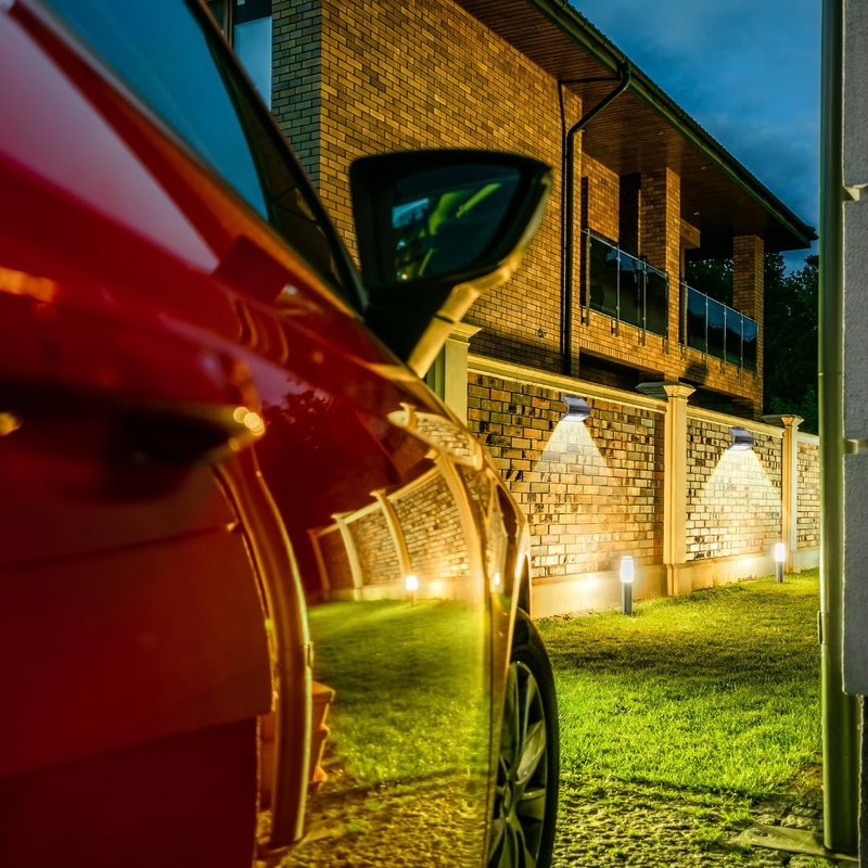 GTV - RAMOS Solar Facade Light with Motion / Twilight