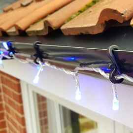 S4U Plastic Gutter Hooks Multi Pack Outdoor Christmas Lights S Clips for Securing String Lights Icicle Lights (60 Pack)