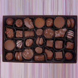 Wockenfuss Candies Deluxe Assortment - Milk - 2lb