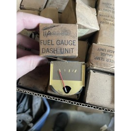 Ford NOS 1941 FORD SUPER DELUXE DASH FUEL GAUGE GAS GAUGE PART #11A-9280 B HOT ROD