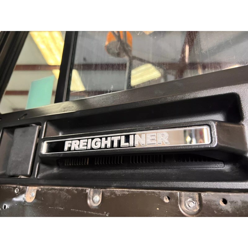 Freightliner Classic, FLD Door Handle Trim