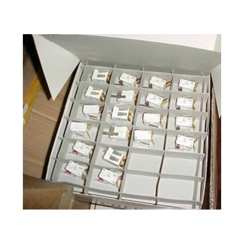 Cherry Lot 4 Cherry D44 Lever MicroSwitches, Micro Switches, 2-Pole