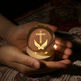 AWARDSEN Cross Crystal Ball Holding Cross Christian Gifts for Women Men Jesus Gifts Baptism Gifts Glass Paperweight Cross Ornaments Baptism Decorations Religious Gifts for Women Men