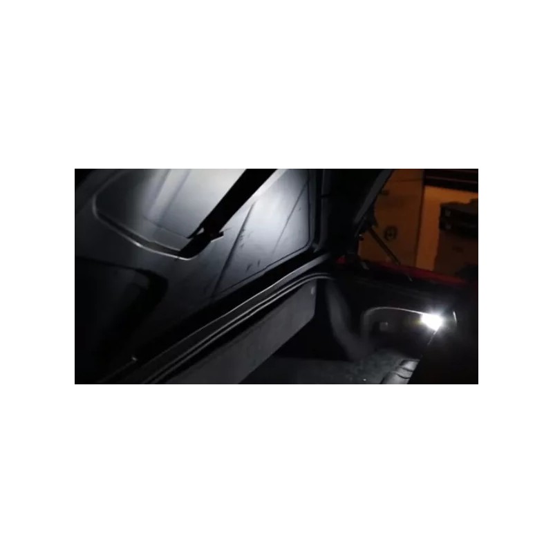 D15 Lighting 4 x Xenon White LED Cargo Trunk Light