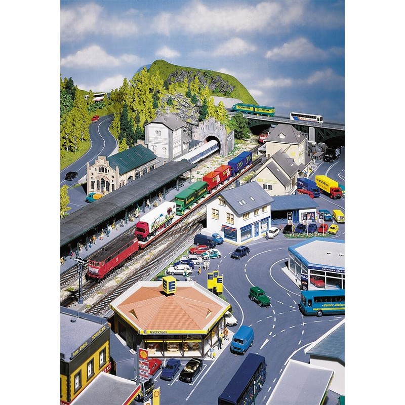 Faller 161656 Traffic Light with o SW 2 Car System