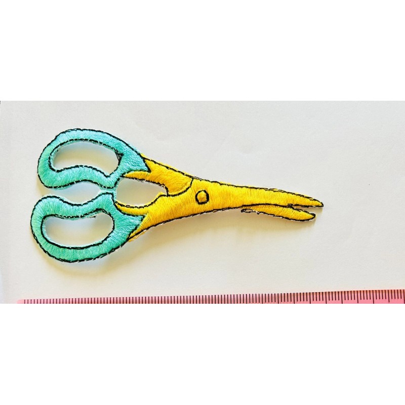 Scissors Iron On Appliqué Arts & Crafts