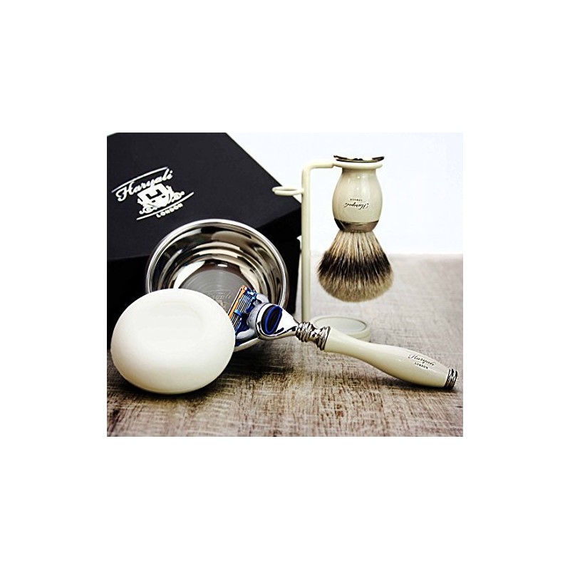 5 Piece Shaving Set - With Silver Tip Badger Brush