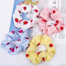 Mini strawberry scrunchie hair tie band scrunchie scrunchie hair women bun / 미니딸기 곱창 머리끈 밴드 스크런치 슈슈 헤어 여성 똥머리