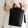 VITAFELICE Inb-90031p Women's 2-Way Pochette with Wood Handle, Black