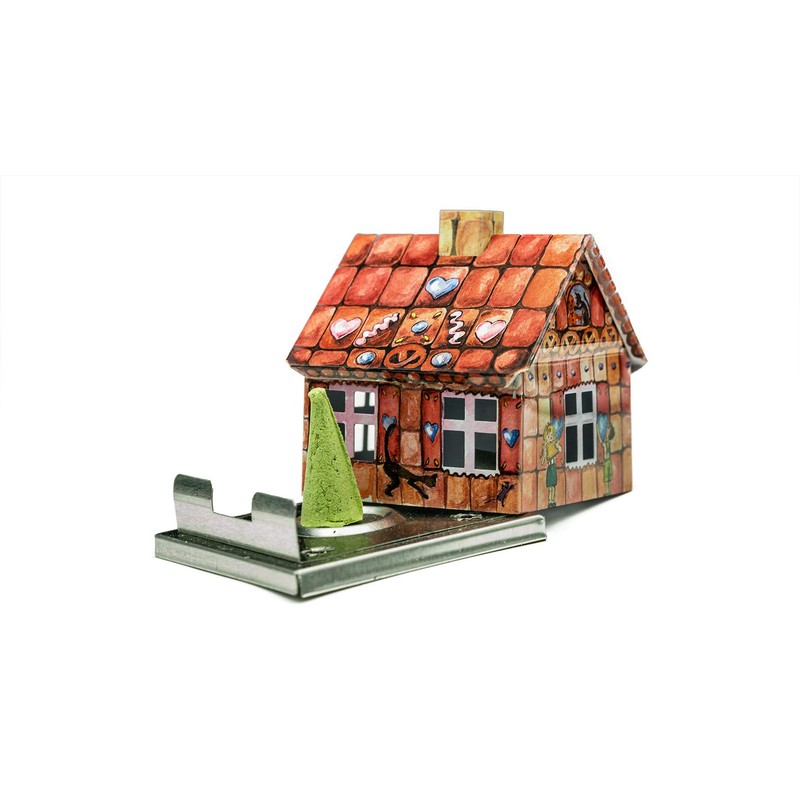 KNOX Metal Smoking House - Gingerbread House in Winter -