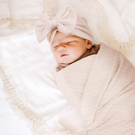 DRESHOW Newborn Baby Hat Mittens Hospital Hat Beanie Infant Hats with Bow Baby Gloves for 0-6 Months, 5 Sets: Bow Hats & Mittens Set33c-01