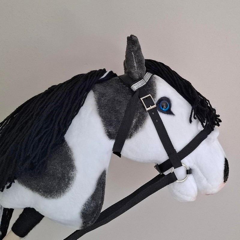 Hobby Horse Pinto A3 | Realistic Toy Horse on a