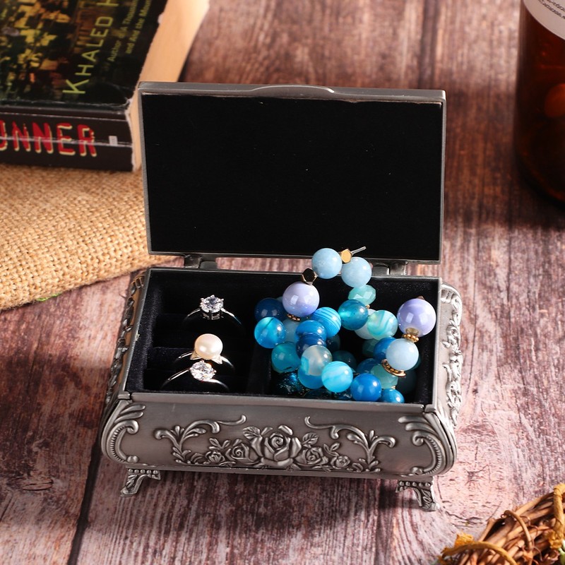 Retro Zinc Alloy Metal Stereoscopic Rose Carved Jewelry Box Ring