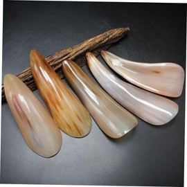 Healvian 2pcs Massage Scraping Plate Natural Horn Massaging Board for Face Neck Practical Gua Tools for Men Women Random Color Multi- -friendly