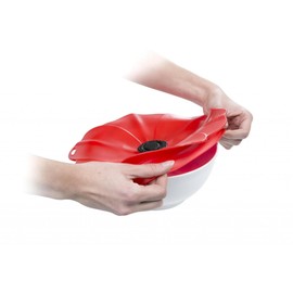 Charles Viancin - Poppy Pop Silicone Lid for Food Storage - 8''/20cm - Airtight Seal on Any Smooth Rim Surface - BPA-Free - Freezer, Refrigerator and Dishwasher Safe - Red Scarlet