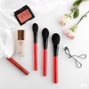 Highly pigmented Jjangjjang Red Classic Brush - Small / 발색짱짱레드