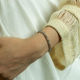 Landorilo 4 mm Stretch Bracelet Made of Real Natural Stone Beads, Healing Stone Bracelet, Yoga Bracelet for Women, Men, Lucky Bracelet, Friendship Bracelet, Replacement Beads Included, Stone