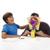 Hasbro Gaming B7063100 “Pie Face” Party Game, French-language version
