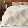 NEWCOSPLAY Faux Fur Throw Blanket Ivory 3D Ribbed Plush Thick