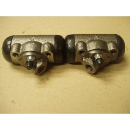wcr 53 54 55 56 OLDS OLDSMOBILE FRONT WHEEL CYLINDERS PAIR