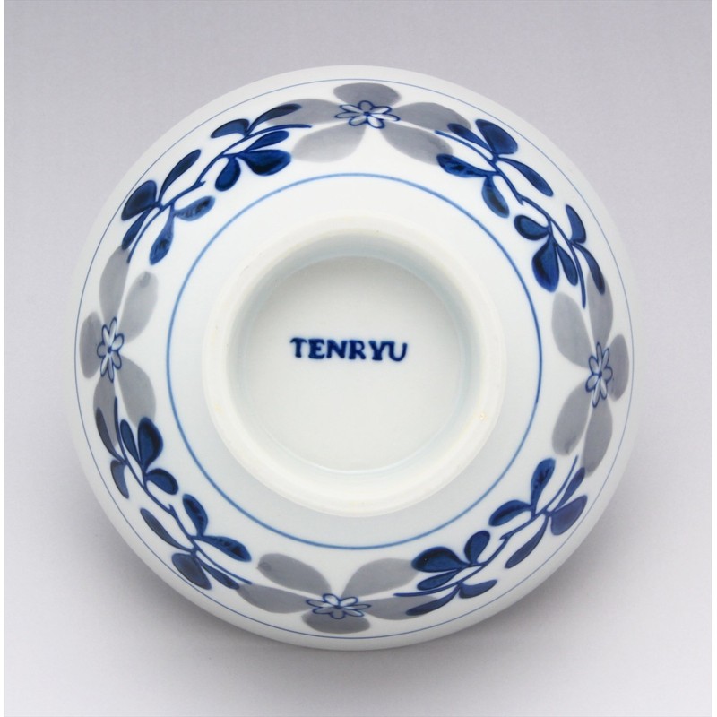 Hasami Ware Matt Arabesque Rice Bowl
