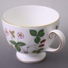 【正規輸入品】Wedgwood Wild Strawberry Cup and Saucer (Leigh) Wedding Gift 1053289