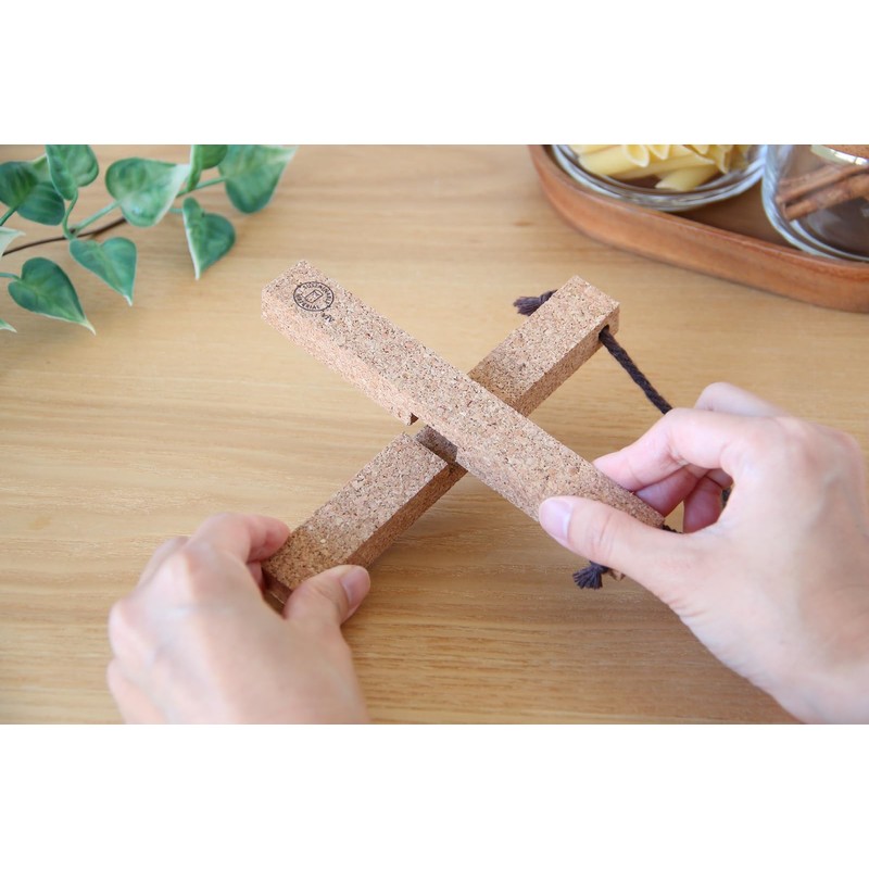 ワールド・クリエイト 組立式 コルク鍋敷き ナチュラル サイズ：約W15.4 D4 H1.5 58098