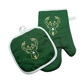 Milwaukee Bucks Oven Mitt/Potholder Green