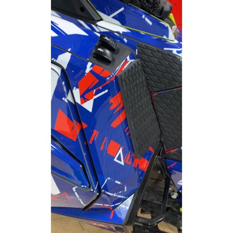 Polaris Matryx 9R Snowmobile Mountain Performance Knee Pads by PDP