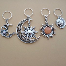 4pcs Sun and Moon Charm Hair Jewelry for Women Braids, Moonstone Pendant Dreadlocks Decorations Rings Clip, Boho Style Braids Hair Cuffs Accessories, Antique silver