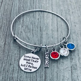 Air Force Mom Bangle Bracelet, Some Never Meet Their Hero, But I Raised Mine Jewelry, Proud Airforce Mom Charm Bracelet