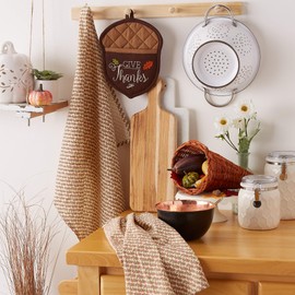 DII Fall Kitchen Décor Collection Dish Towel & Potholder Hostess Gift Set, Give Thanks, 3 Piece