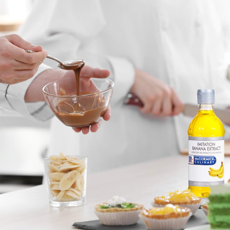 McCormick Culinary Imitation Banana Extract, 16 fl oz - One