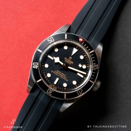 Strapseeker Top Grade Ames Silicone QuickRelease Curved Lug End Watch Strap Watch band For Men & Women Wristwatch Waterproof Band Replacement Perfect for Sports, Diving, or Casual Wear Colors: