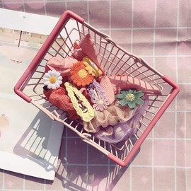 Cyrank Mini Shopping Hand Basket, 18 * 13.5 * 9cm Mini Pink Shopping Baske for Little Girl Toy Shopping Baskets Portable Grocery Basket with Handles Table Storage Basket Decorative Ornaments(Pink)