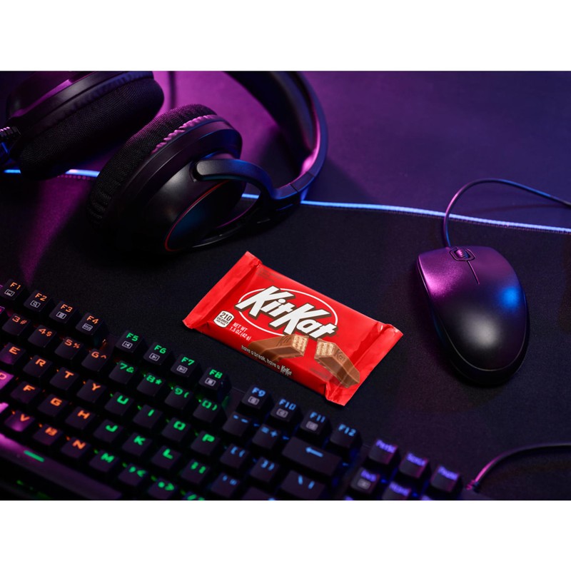 KIT KAT Milk Chocolate Wafer Candy Bars, 1.5 oz (6