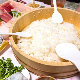 TIKUSAN Wooden Hangiri Sushi Rice Mixing Tub PP Band Made in Japan Made of Momi Fir Sushi Rice Bowl Sushi Oke (33cm)