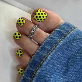 Square Press on Toenails Short Full Cover Fake Toenails Neon Yellow Acrylic Toe Nails with Black Dots Design Cute Matte False Toenails Summer Reusable Glue on Nails for Women Girls 24Pcs