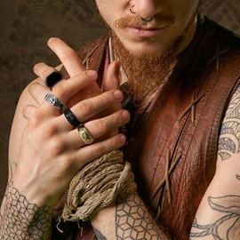 EunWow Stainless Steel Jewelry Evil Eye Ring Retro Cool Silver Eyes Ring Holiday Gift For Women&Men Size 9