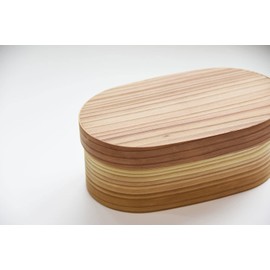 Made in Japan using only carefully selected wood Magewappa Ajiro Round Shape 600ml Diameter 14.5 x Height 6cm No divider The gentle warmth of wood when held in your hand makes you feel good at lunchtime Enverhelk (R)
