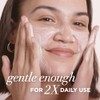 Cosmetics Confidence Cleanser Limpiador Facial Hidratante Gel Ácido Hialurónico Ceramidas