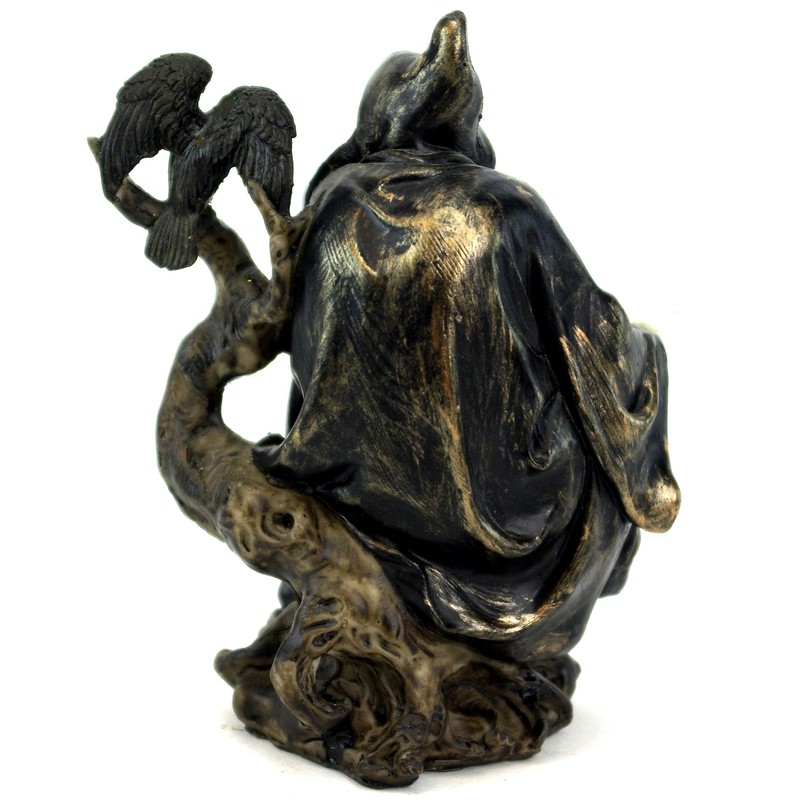 GeKi Trend Little Witch with Cooking Pot and Raven Fantasy