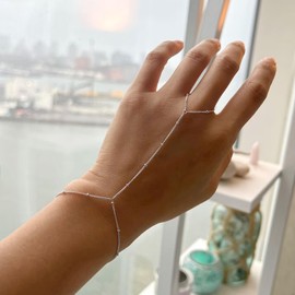 Hand Chain Ring Bracelet Hand Chain Dainty 14k Gold Finger Ring Slave Bracelet Zircon Hand Jewelry for Women Trendy Summer Essentials Stuff Fashion Boho Beach Jewelry Gifts Minimalist